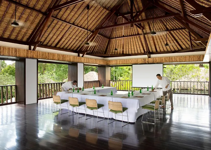 Uma Resort