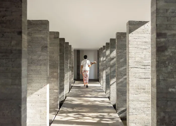 Uma Resort